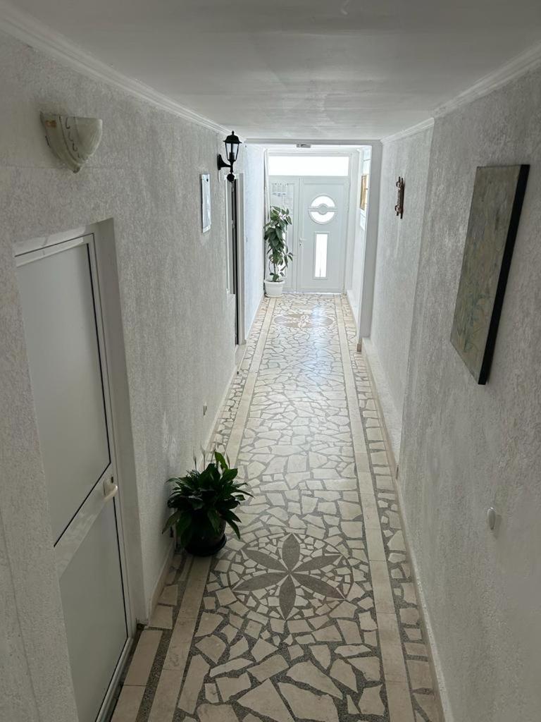 Apartments Doda ウルツィニ エクステリア 写真